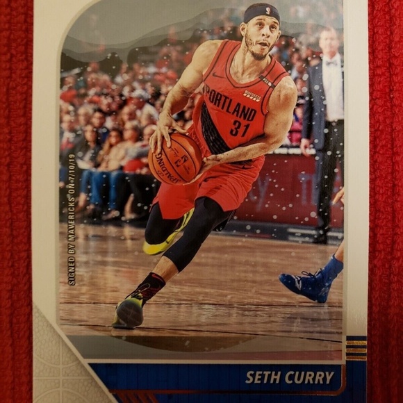 Seth Curry 2019-20 Panini NBA Hoops Card #160 Dallas Mavericks - Picture 3 of 3